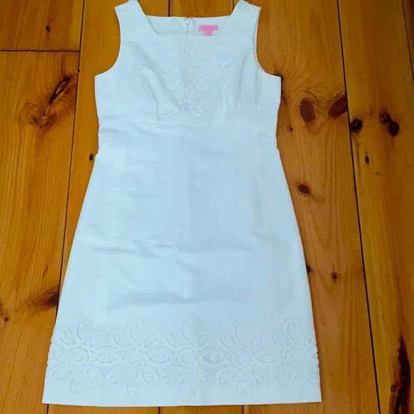 Lilly Pulitzer Dresses & Skirts - White Lilly Pulitzer Shift Dress